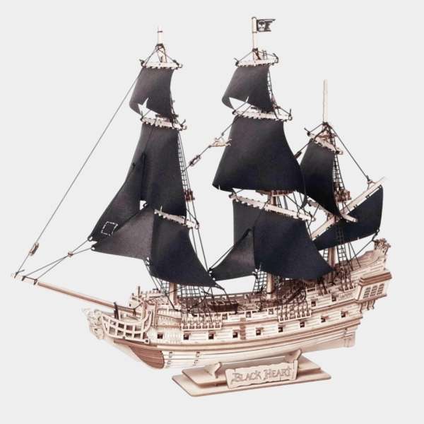 Что подарить мальчику на Новый год: 15 классных идей